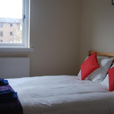 Central 3 Bed Flat Close To University And The Meadows Edimburgo Exterior foto
