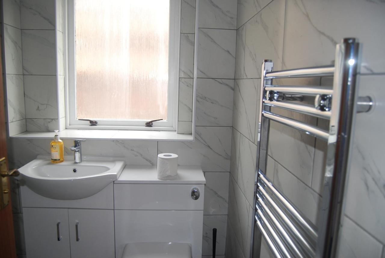 Central 3 Bed Flat Close To University And The Meadows Edimburgo Exterior foto